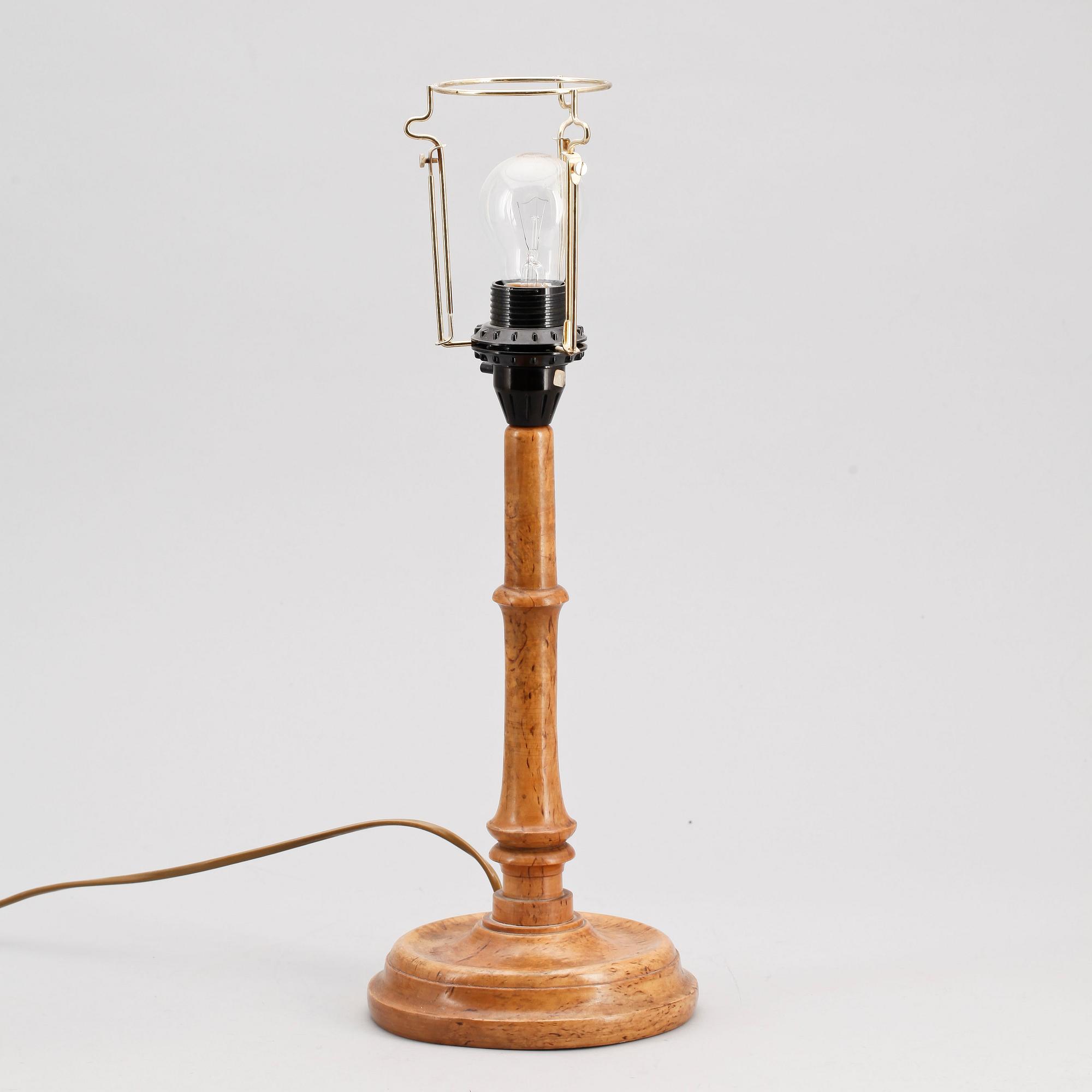 BORDSLAMPA, björkrot, 1900-tal.