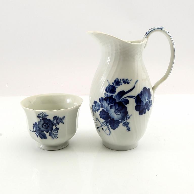 Service set, approximately 57 pieces, "Blå Blomst" Royal Copenhagen, Denmark, porcelain.