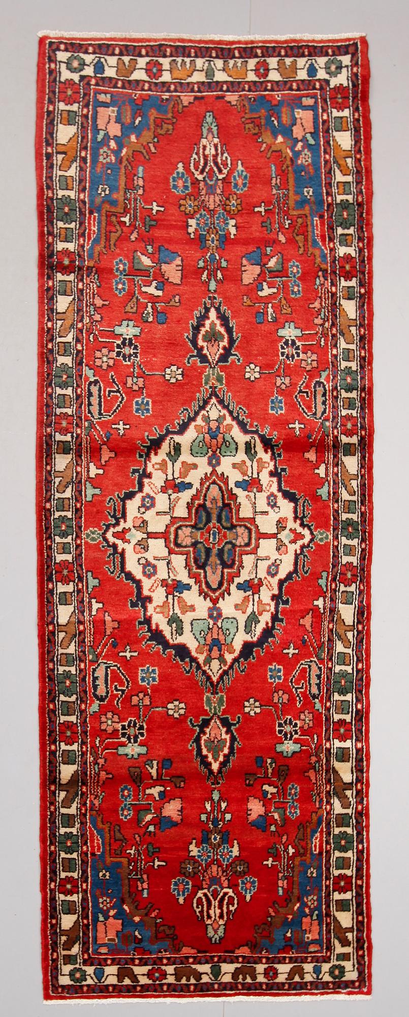 MATTA, Mehraban, 300 x 105 cm.