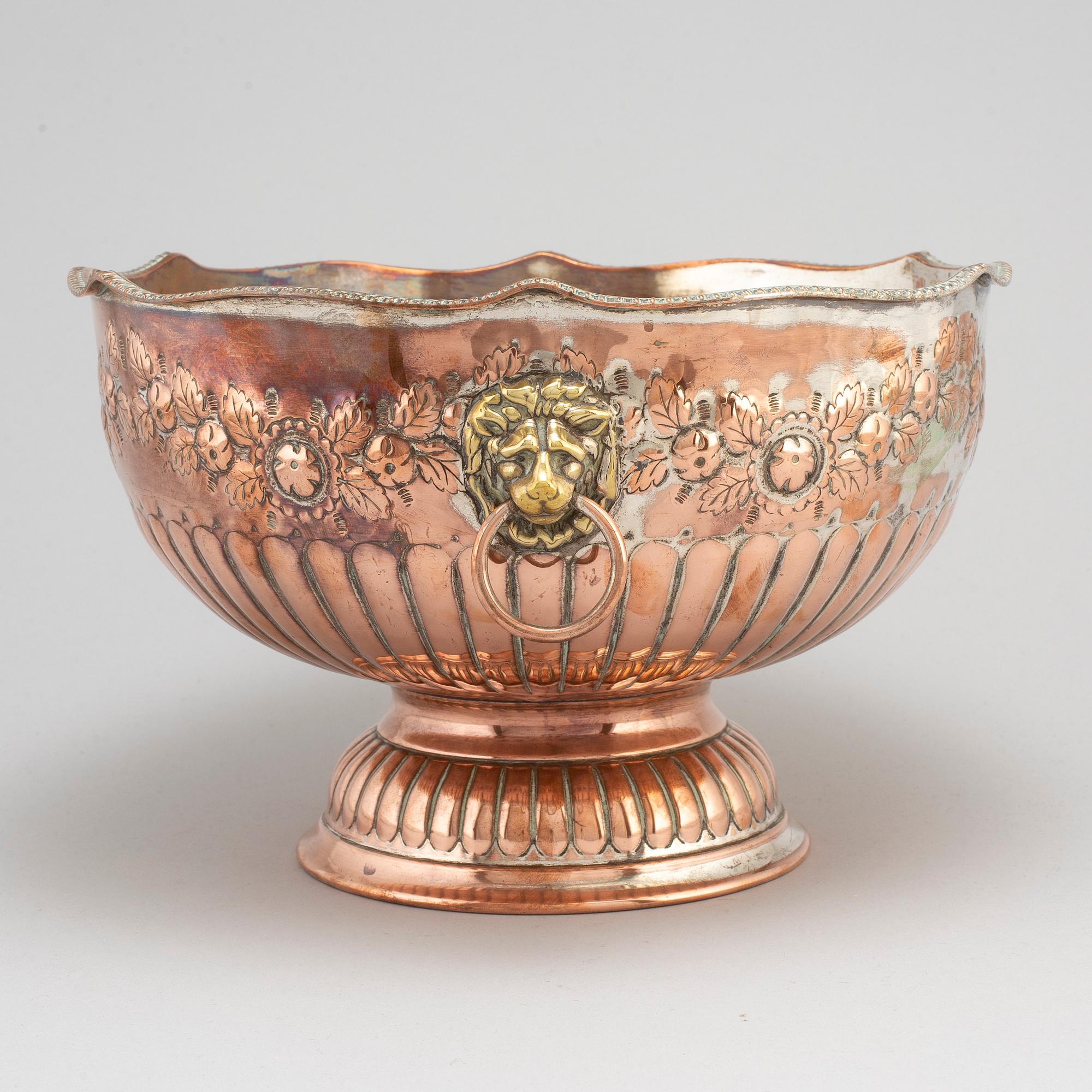 A 20th century champagne cooler.