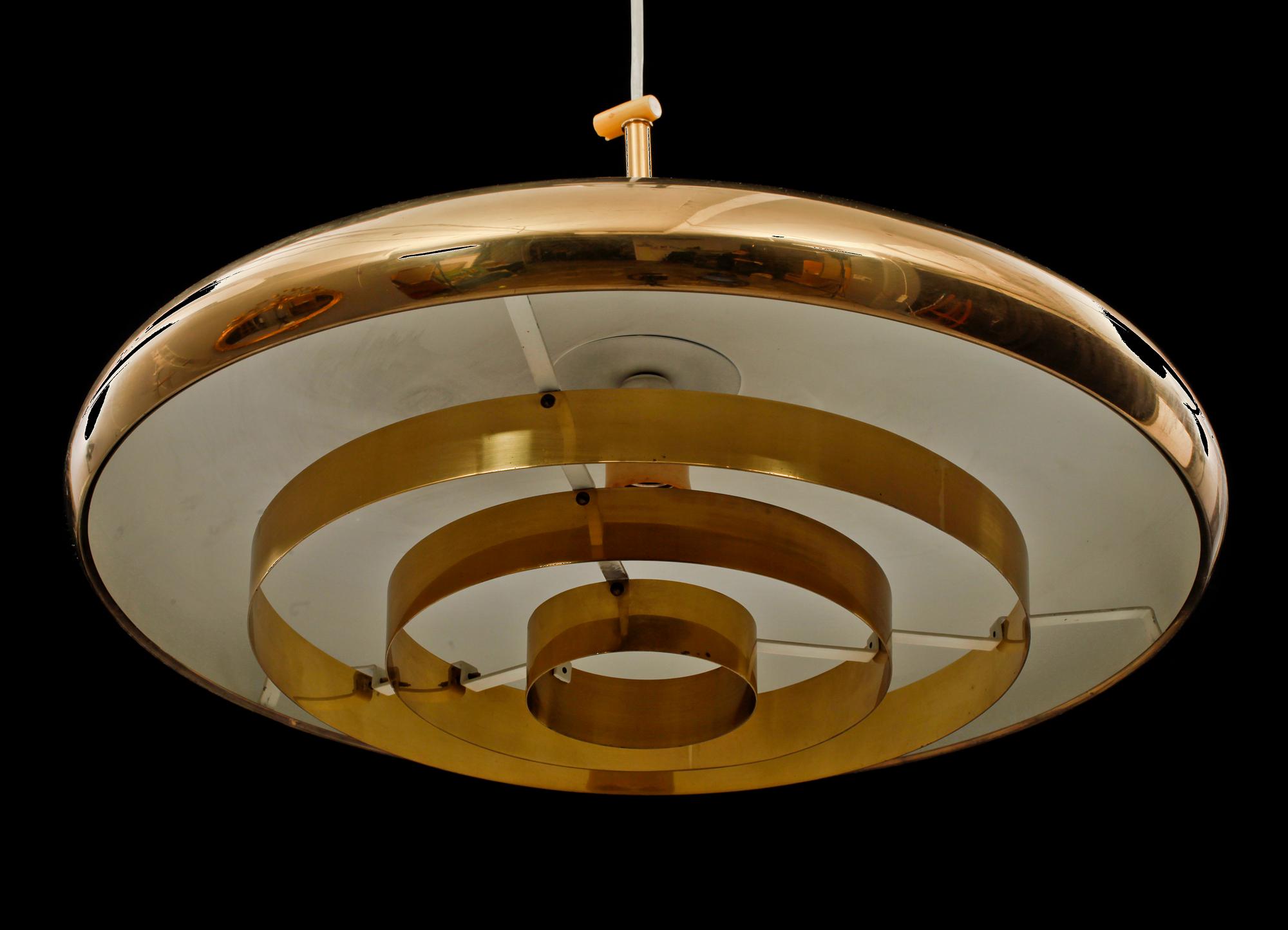 TAKLAMPA, Bergboms, diam 50, 1900-talets andra hälft.