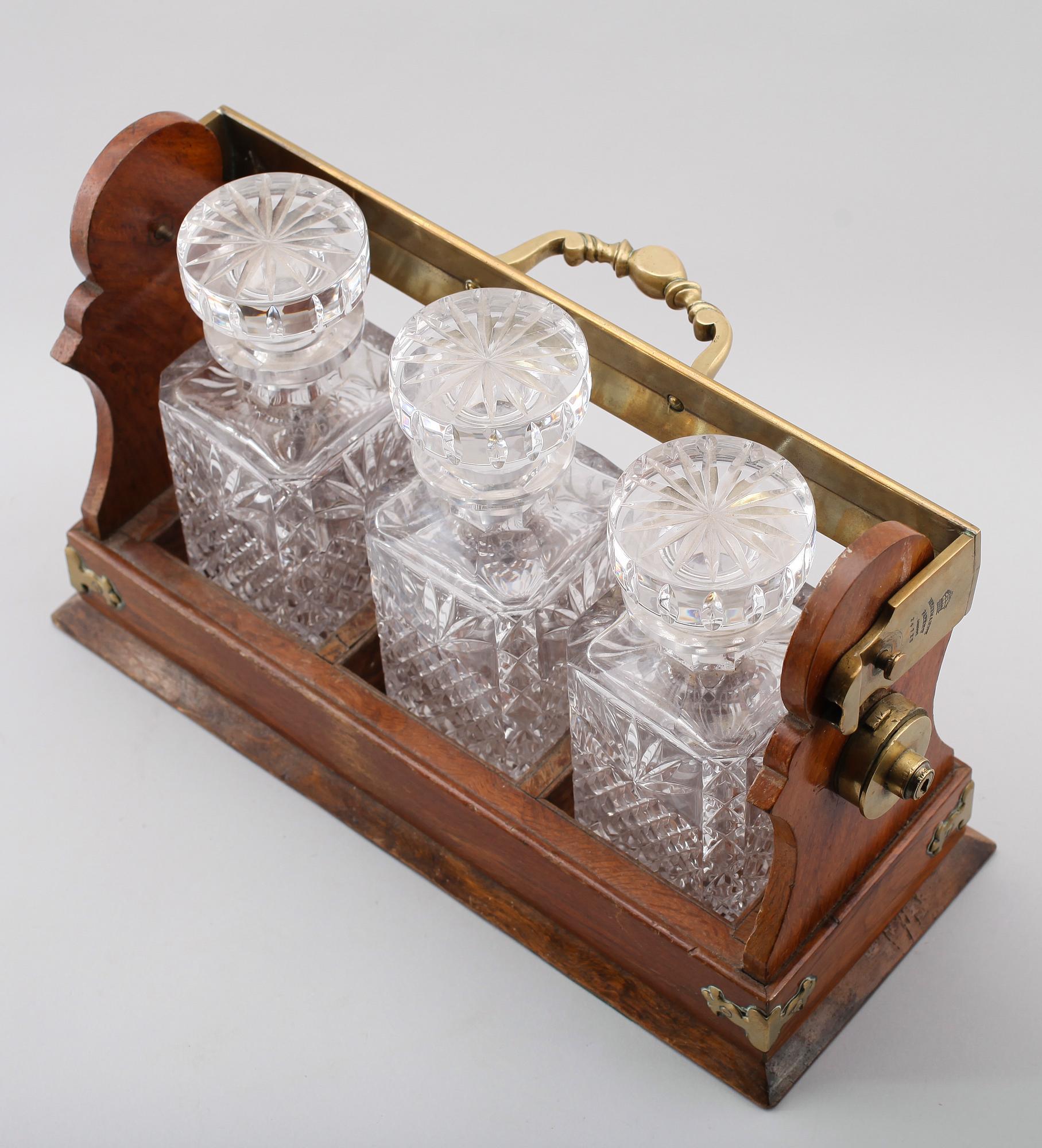 TANTALUS, "The Tantalus", Mappin & Webb, England, 1900-talets första hälft.