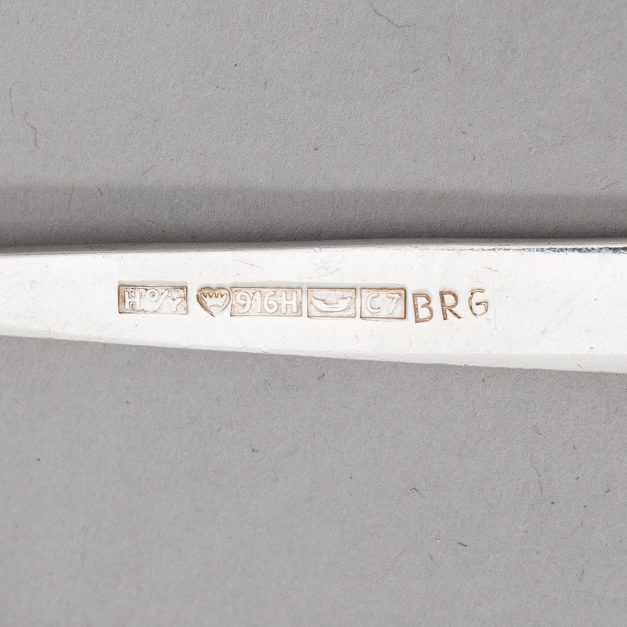 Bertel Gardberg, Aterinsarja, 42 osaa, hopeaa, "Birgitta", Hopeatehdas oy, Helsinki 1956-65.