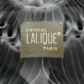 VAS samt DEKORATION, 2 delar, glas, Lalique, France. 1900-talets andra hälft.