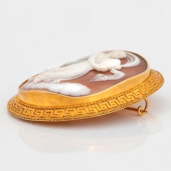 Gustaf Möllenborg brosch snäckskalscamé 18K guld.