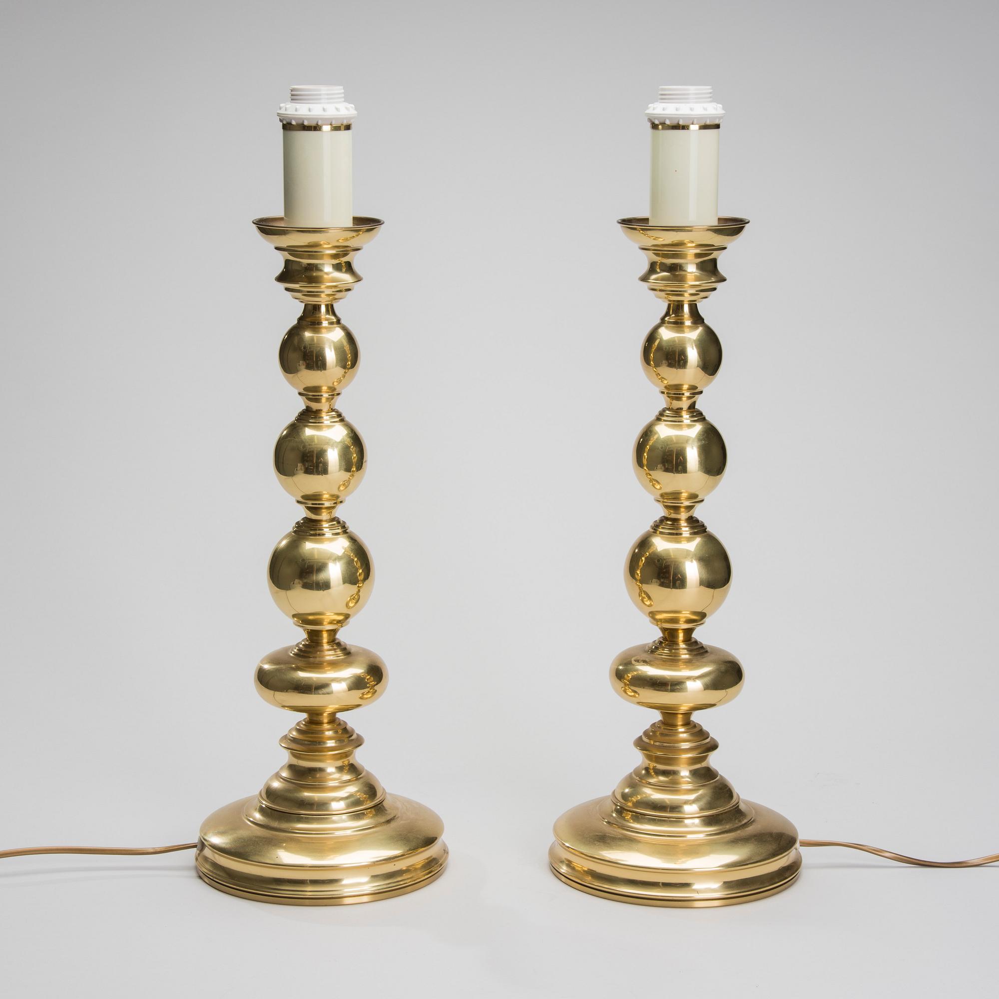 BORDSLAMPOR, ett par, modell "B-80", Ewå, Värnamo, 1900-talets andra hälft.