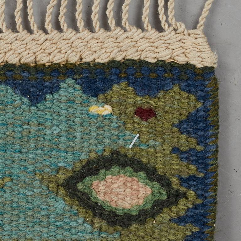 Barbro Nilsson, MATTO, "Tånga, grön", flat weave, ca 246,5 x 170 cm, signed AB MMF BN.