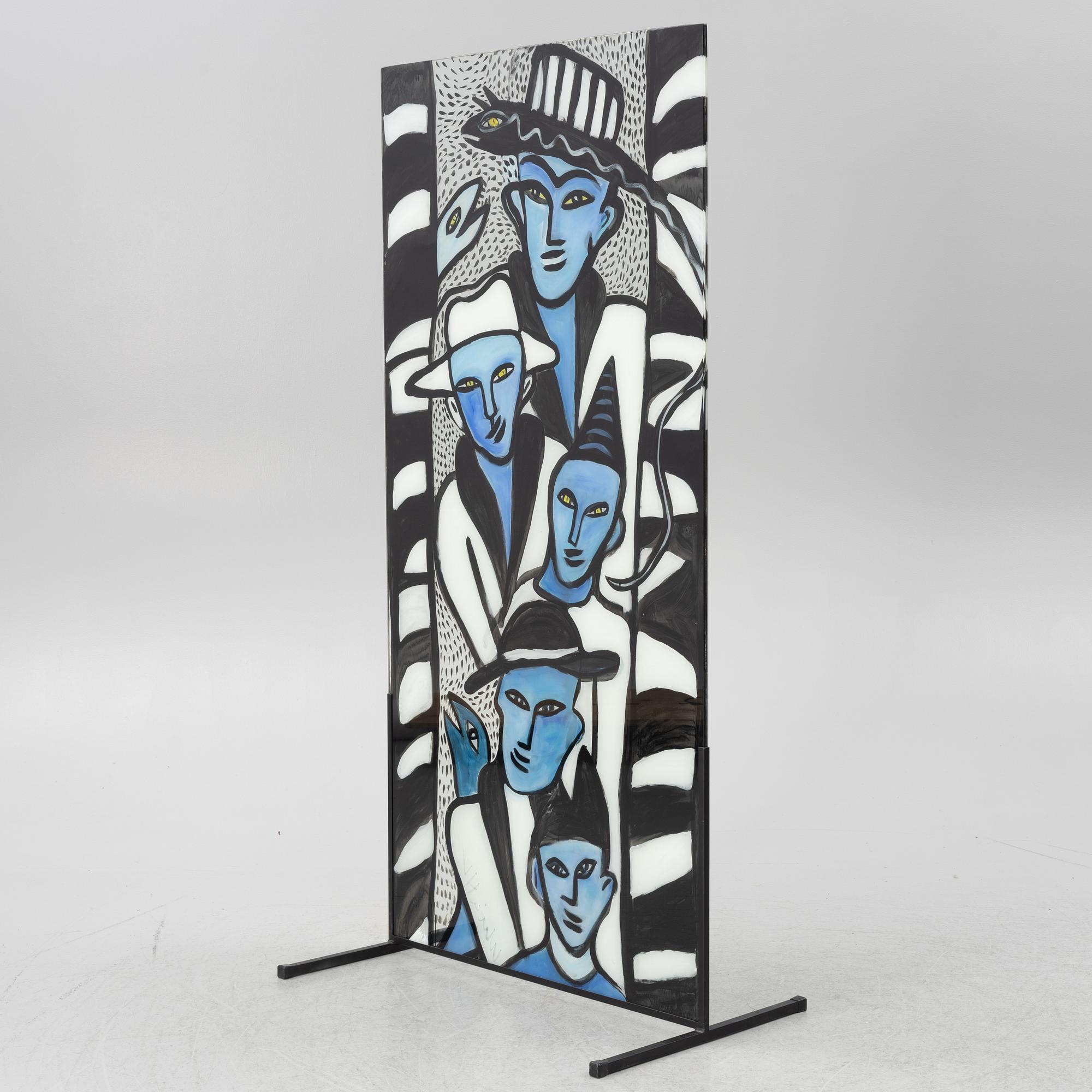 Ulrica Hydman-Vallien, a glass wall, signed.