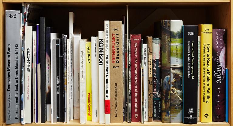 Björn Springfeldt's art library.