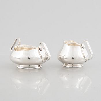 Svend Toxvaerd, sugar bowl and creamer, sterling silver, Denmark, mid-20th century.