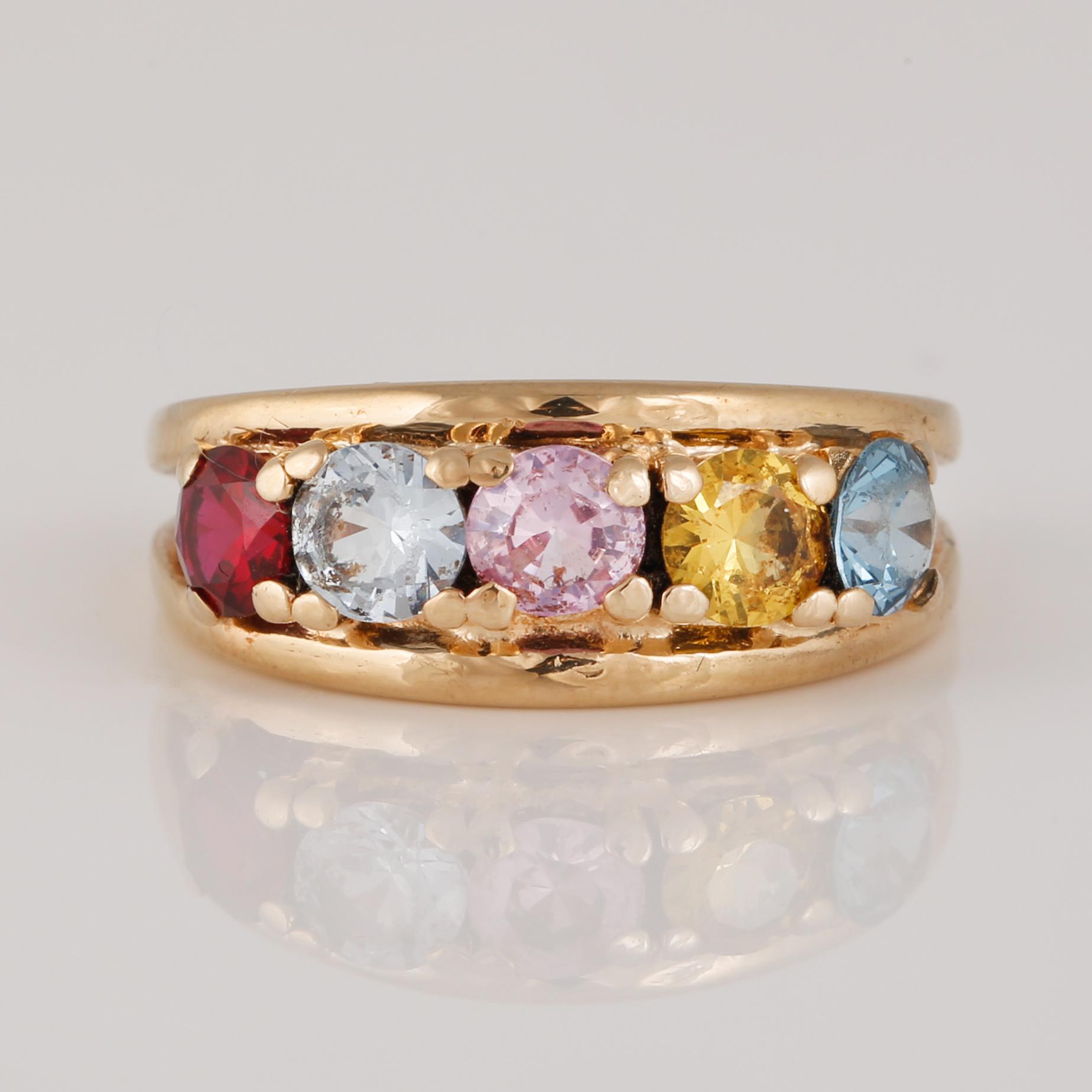 RING, 14K guld med fasettslipade olikfärgade stenar. Vikt 3,6 gram.