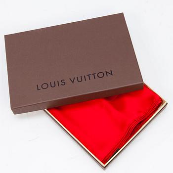 LOUIS VUITTON, HUIVI.