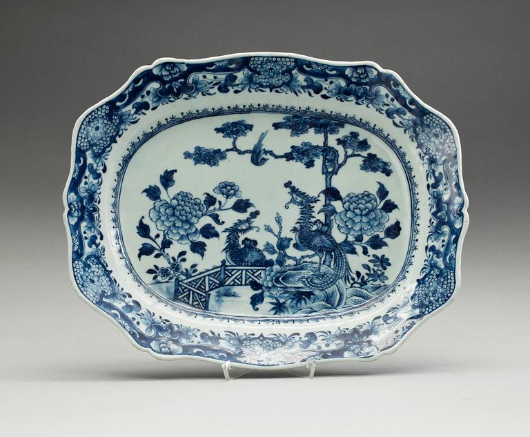 STEKFAT, porslin, Kina, Qianlong, 1700-tal.