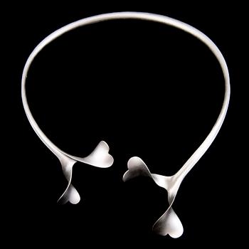 CHAO-HSIEN KUO, HALSSMYCKE, "Heart Leaf simple collar", silver, 2018.