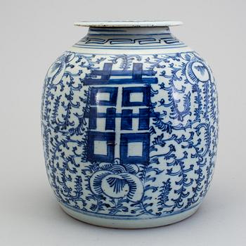 KRUS, porslin, Kina 1800-tal.