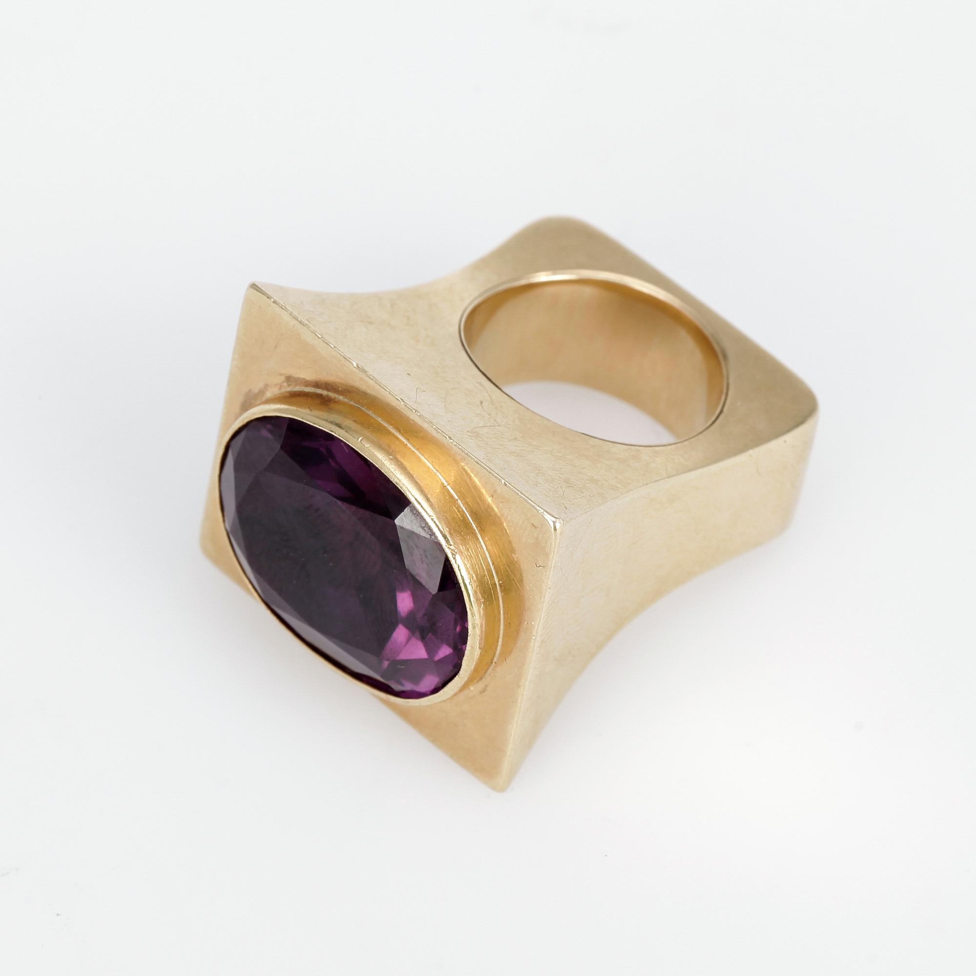 RING, 14k guld med ametist. Vikt 29g.