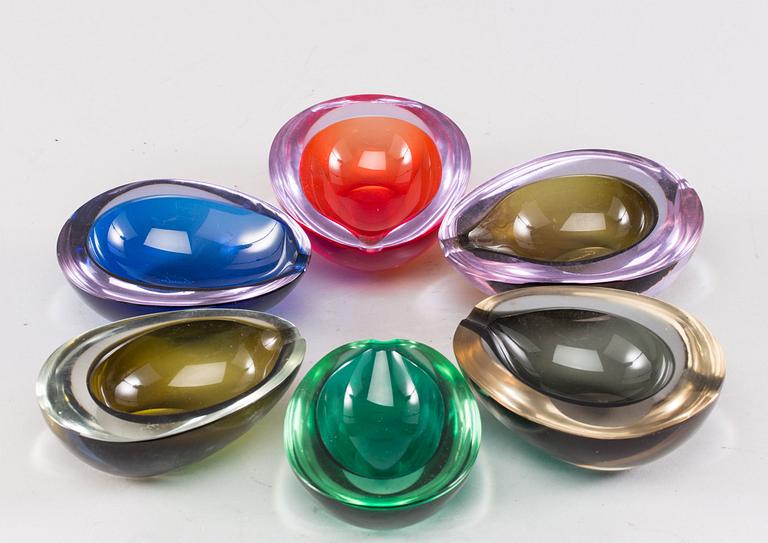 A set of 6 Murano glass ashtrays, 1965.