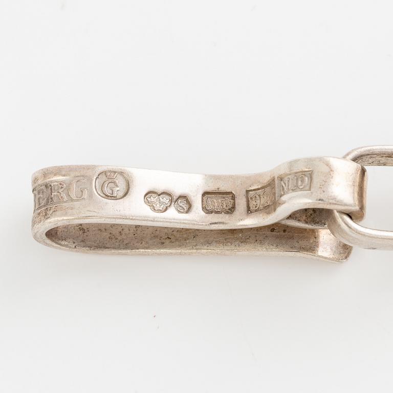 Sven-Erik Högberg, arm bracelet and collar, silver.