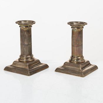 Hawksworth, Eyre & Co Ltd, a pair of silver candlesticks, Sheffield 1890.
