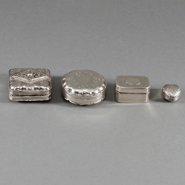 DOSOR, 4 st, silver, bl a Birmingham, 1798. Vikt 94 g.
