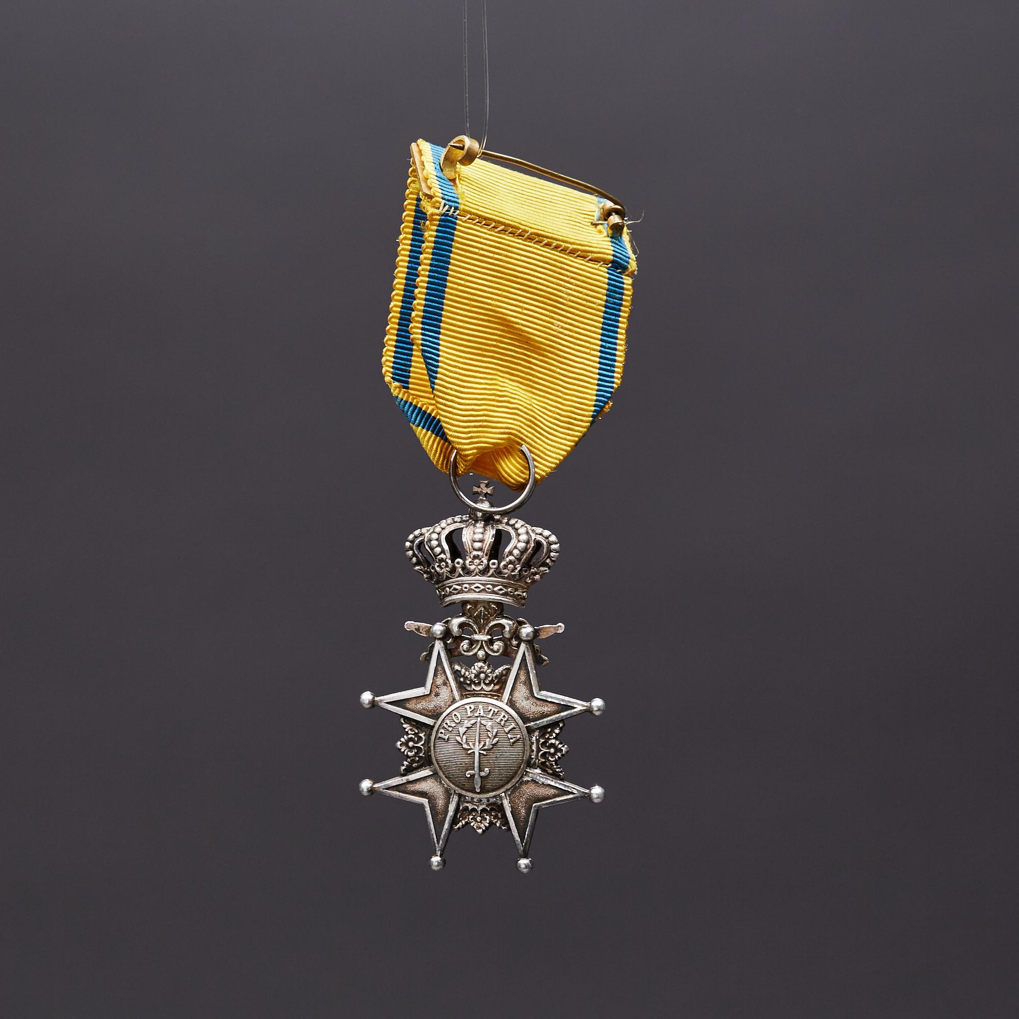 MEDALJ, silver, "Pro Patria", Svärdsorden.