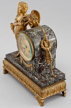 BORDSPENYDL, David Summerfield, omkring 1900.