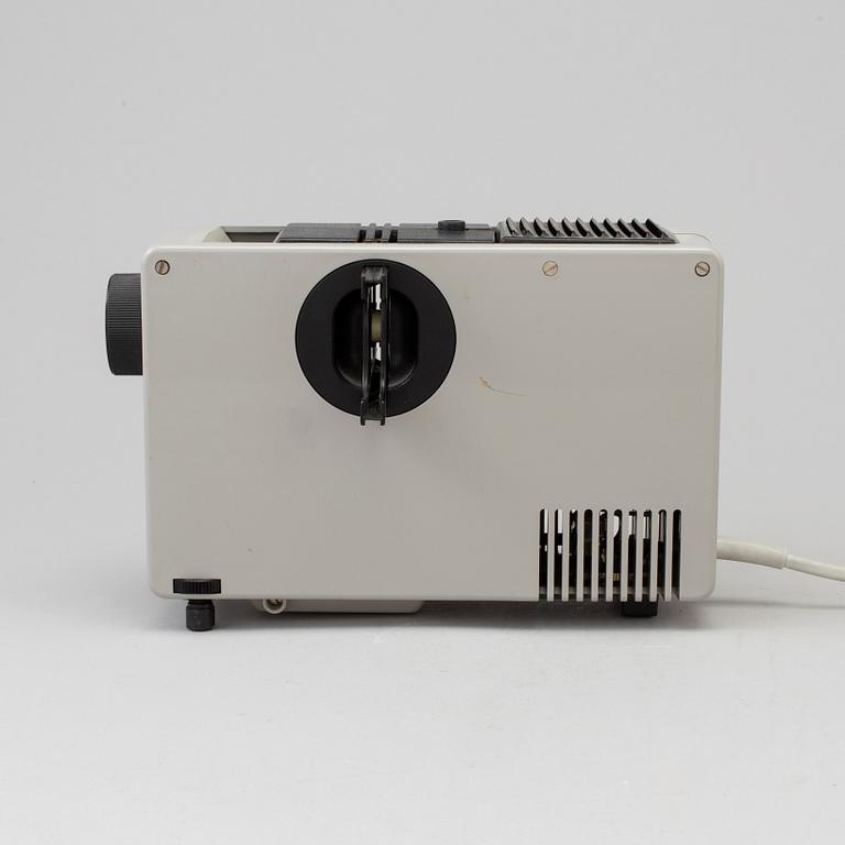 ROBERT OBERHEIM, projector ”D7”, Braun, 1970.