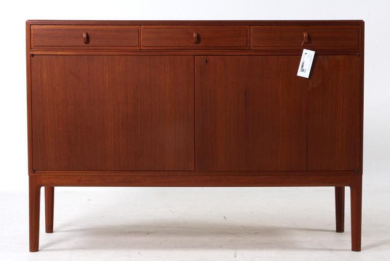 SIDEBOARD, Bertil Fridhagen, Bodafors.
