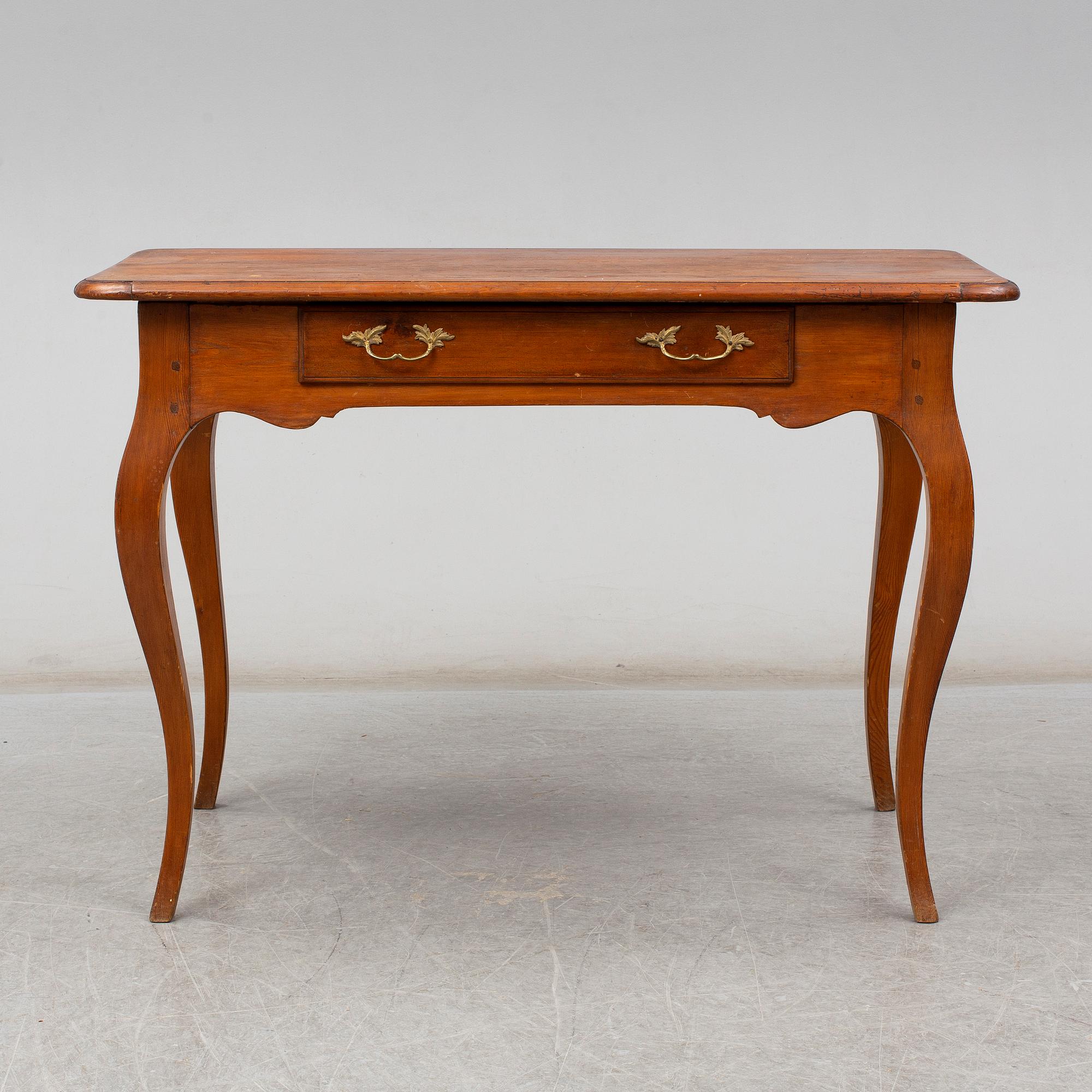 BORD, svensk rokoko, 1700-talets andra hälft.