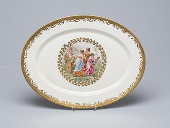 SERVERINGSFAT, porslin. Royal Copenhagen, Danmark.