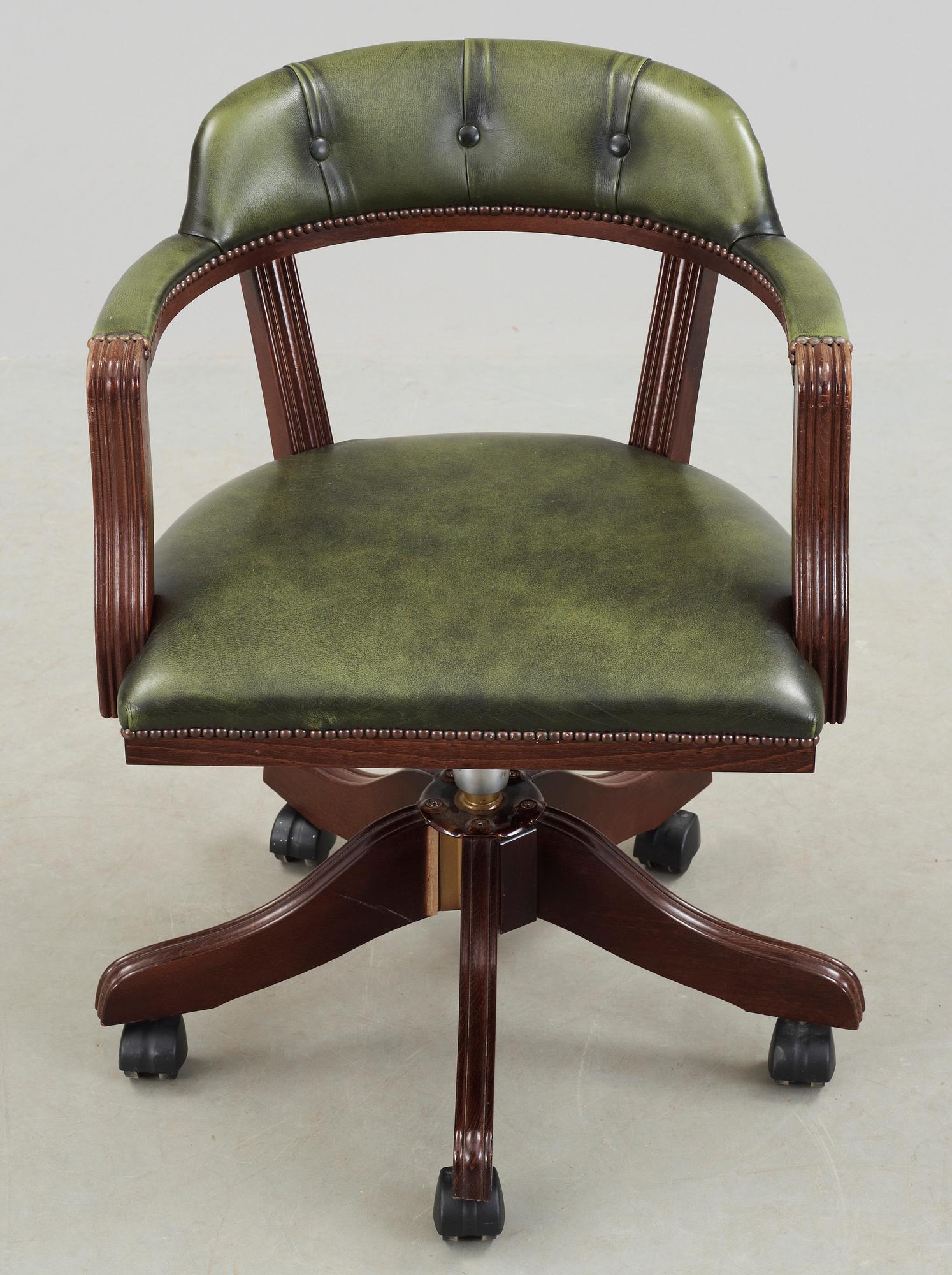 SKRIVBORDSSTOL, England, 1900-talets andra hälft.