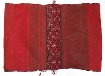 VÄSKA, Turkmen, semiantik. 91 x 62.