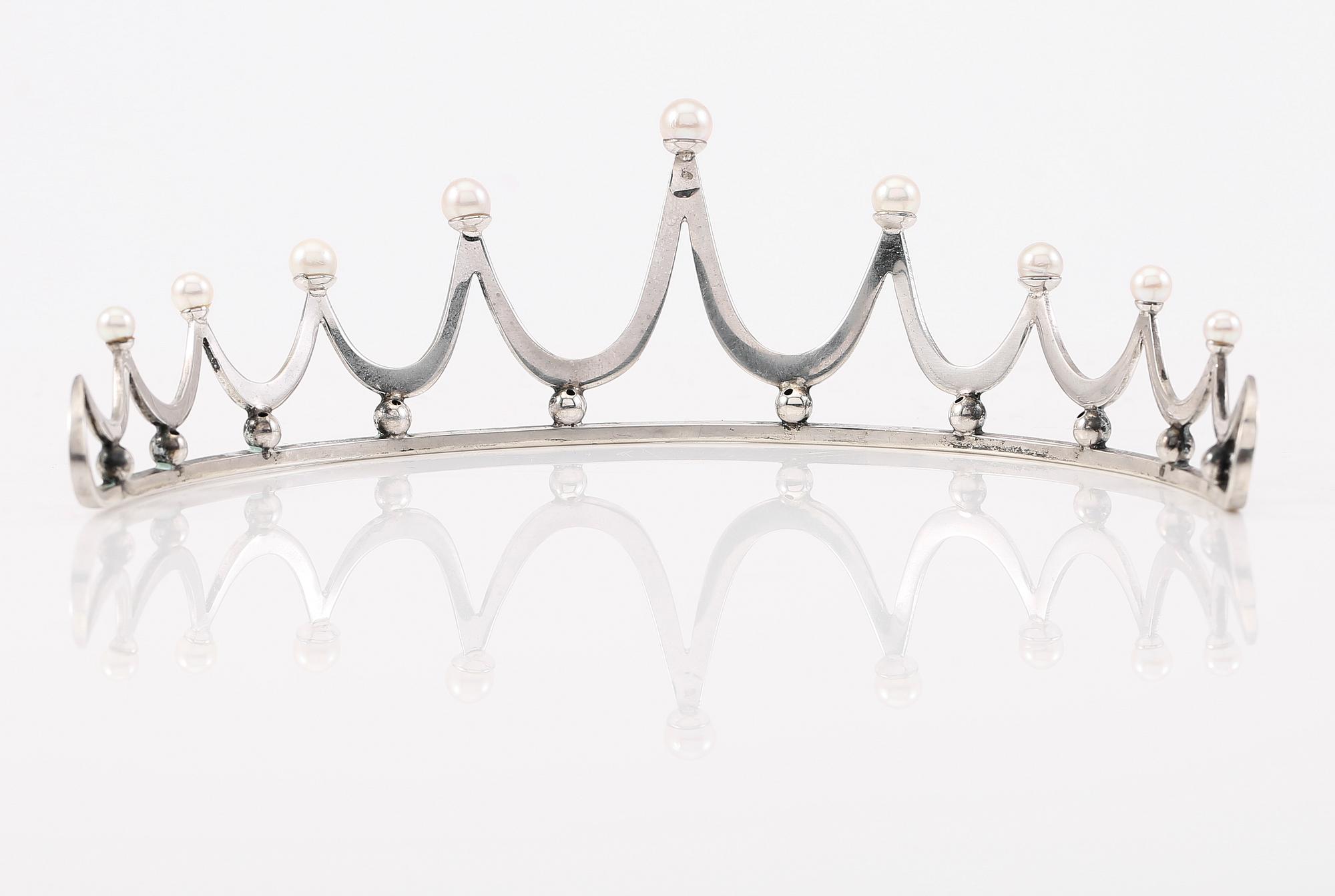 DIADEM, silver, odlade pärlor, svenska stämplar K&BC 1967.