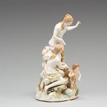 SKULPTURGRUPP, porslin. "Tritons fångst". Meissen, 1800-talets andra hälft. 2:a sortering.