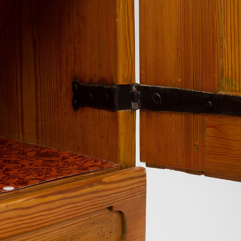 Cabinet, 17th/18th century.