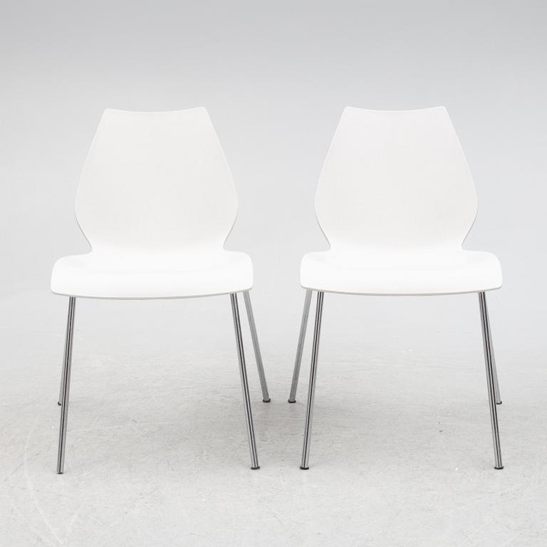 Vico Magistretti, twelve "Maui" chairs, Kartell.