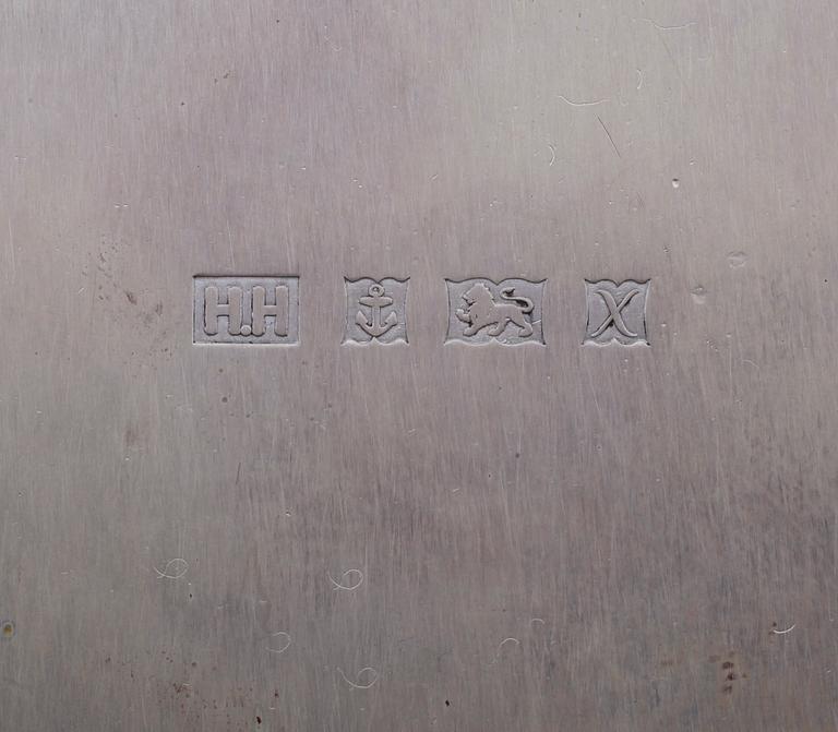 BRICKA, s k salver, silver, Birmingham 1972. Vikt ca 308 gram.