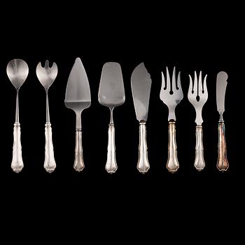 SERVERINGSBESTICK, 8 delar, silver, "Chippendale", bär diverse finska tillverkarstämplar, 1991-2013.