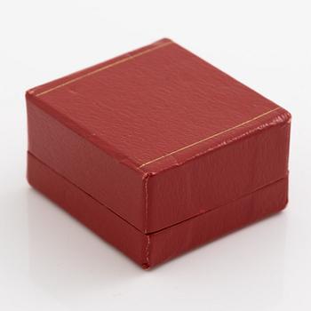 Ring, 18K white gold with brilliant-cut diamond.