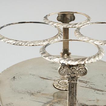 A silver bottle stand, by Gustaf Möllenborg (active 1823-1850), 1837. Weight 1236 g.