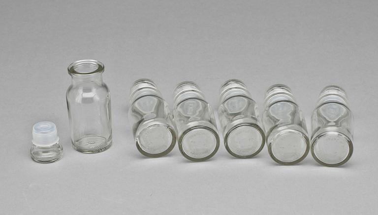 APOTEKSBURKAR, 5 st, glas, bla Belgien, 1900-talets första hälft/mitt.