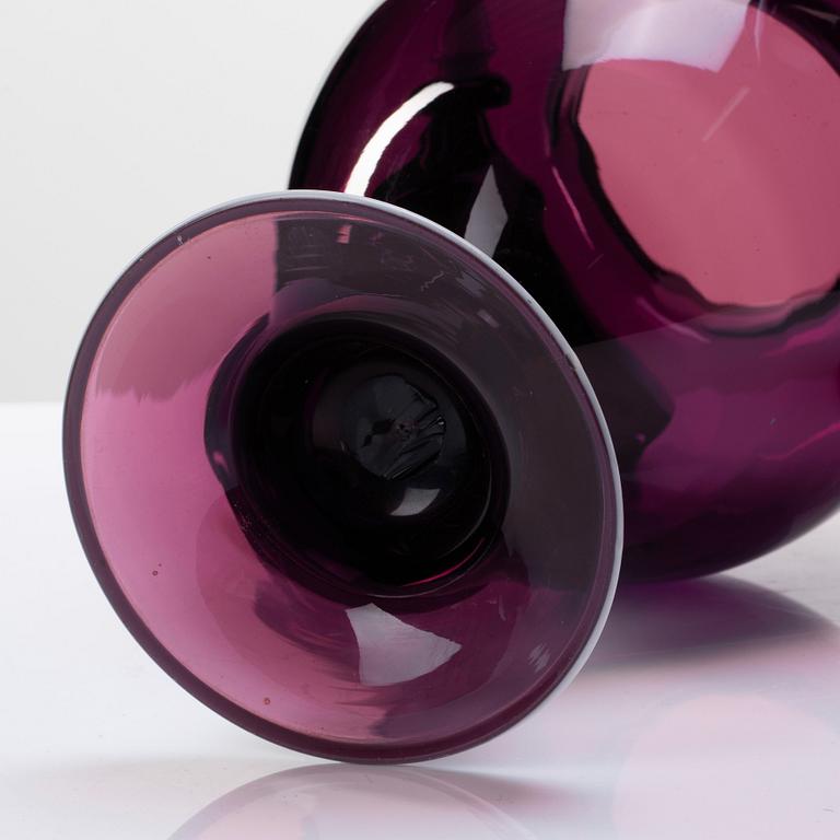 A pair of purple glass jars with covers, presumably Norway, 19th Century.