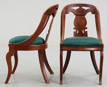 STOLAR, ett par. Senempire, 1800-talets andra hälft. Sk Göteborgsstolar.