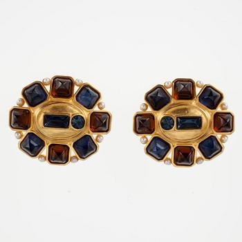 PUKUKORUJA, Karl Lagerfeld.