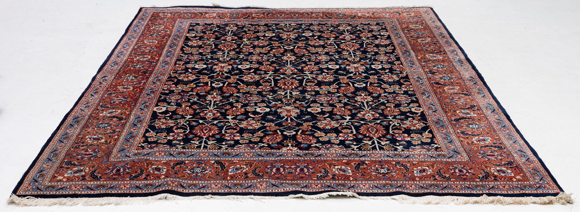 Rug, Iran, approx. 307 x 210 cm.