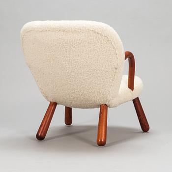 Philip Arctander, todennäköisesti, nojatuoli, Clam chair". Suunniteltu noin 1944.
