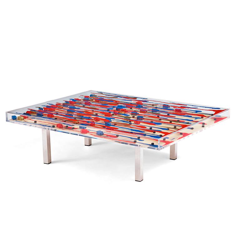 Arman (Armand Pierre Fernandez), TOGO, table.