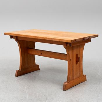 AXEL EINAR HJORTH, an attributed pine 'Lovö' table from Nordiska Kompaniet.