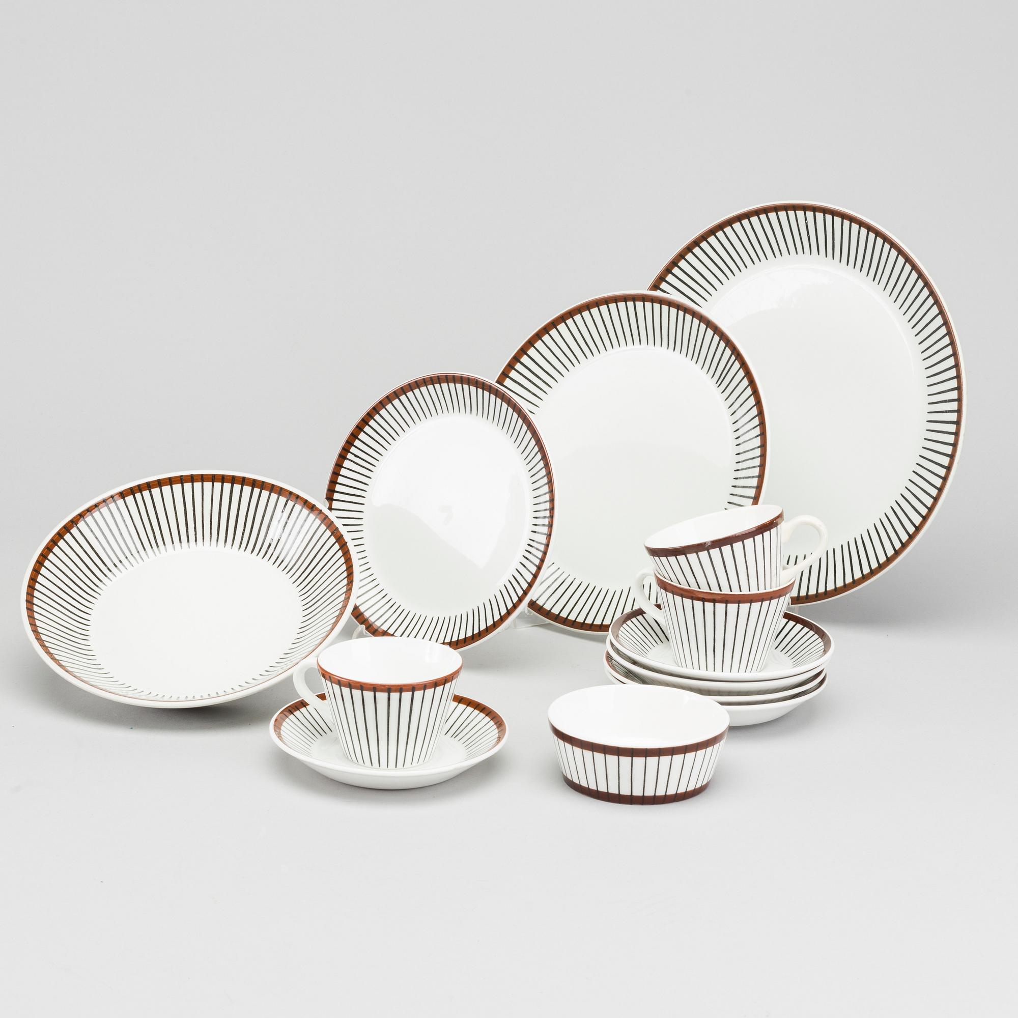 STIG LINDBERG, servis "Spisa Ribb", 42 dlr, benporslin, Gustavsberg, 1955-1974.