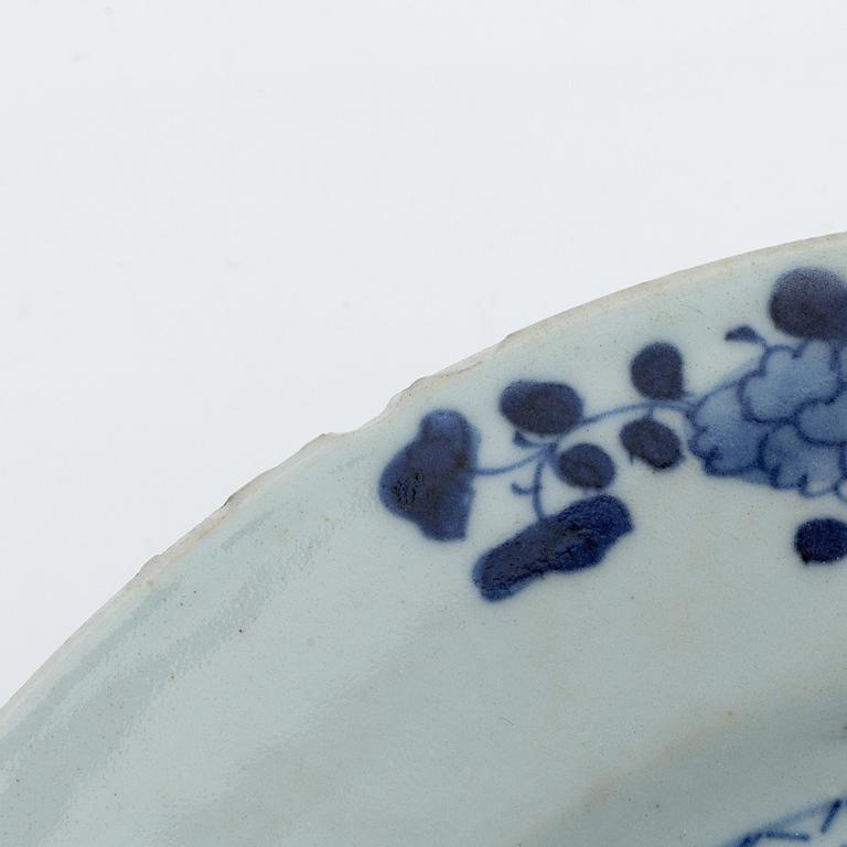 A set of six famille rose dinner plates, Qing dynasty, Qianlong (1736-95).